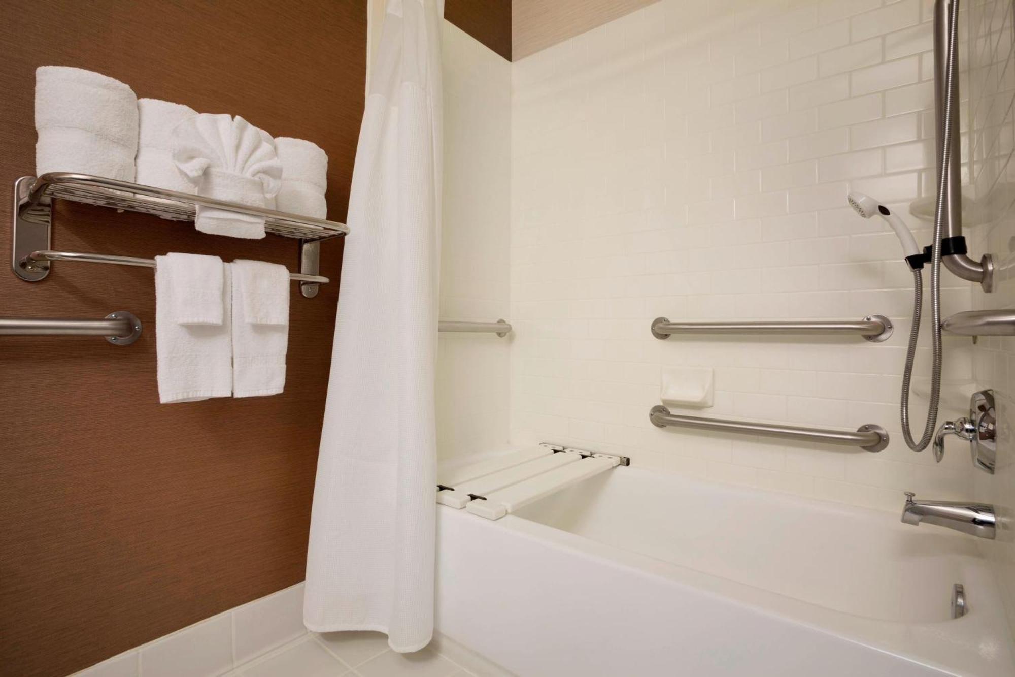 Fairfield Inn & Suites Fort Worth University Drive Exterior foto